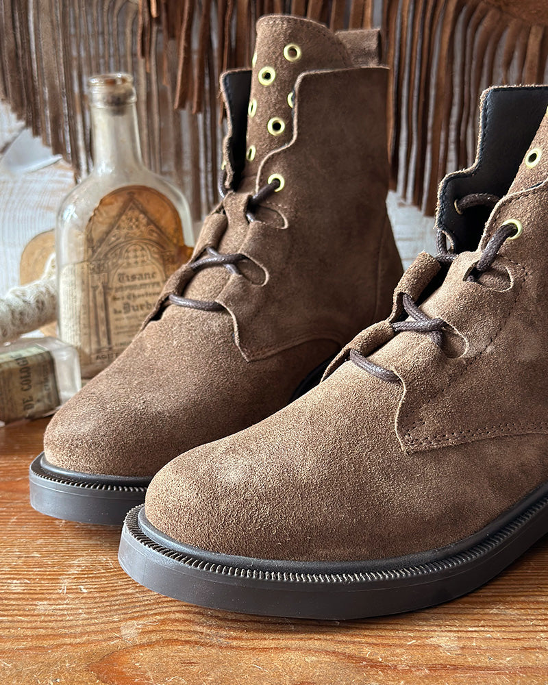 BOTA HOLES