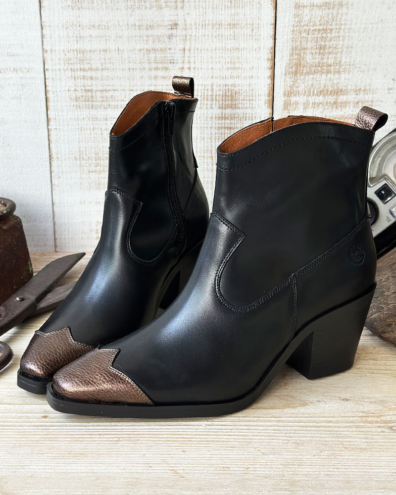 BOTA DALLAS PG