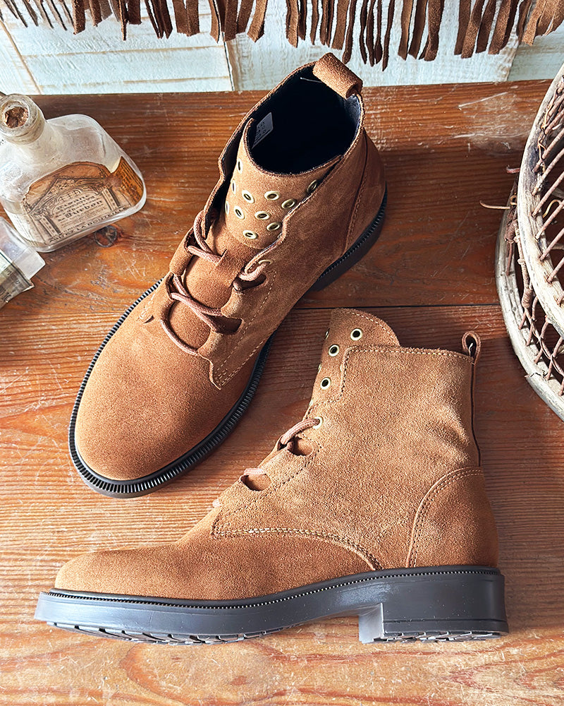 BOTA HOLES